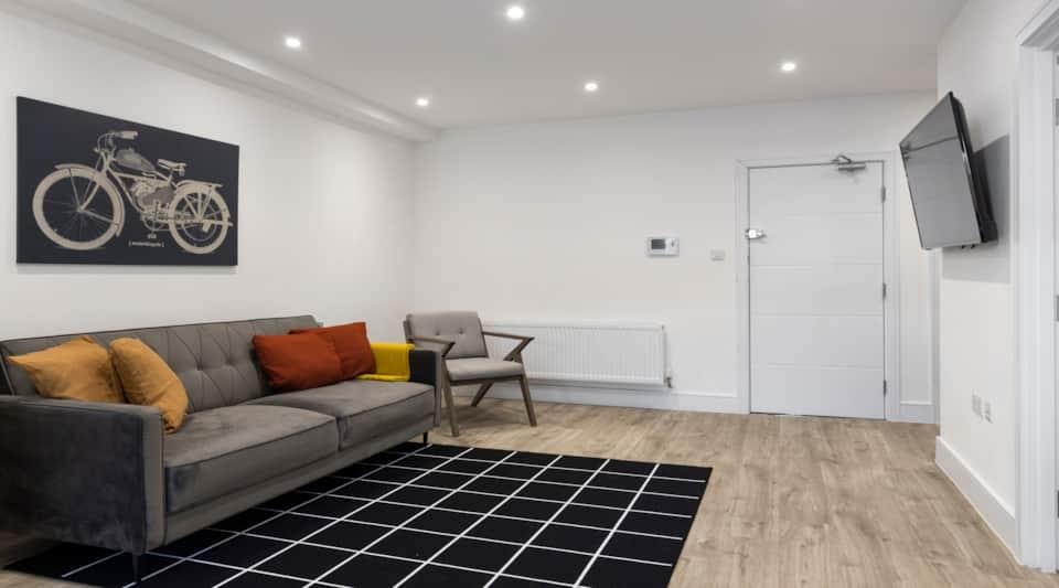 Flat Vivian Avenue in Greater London