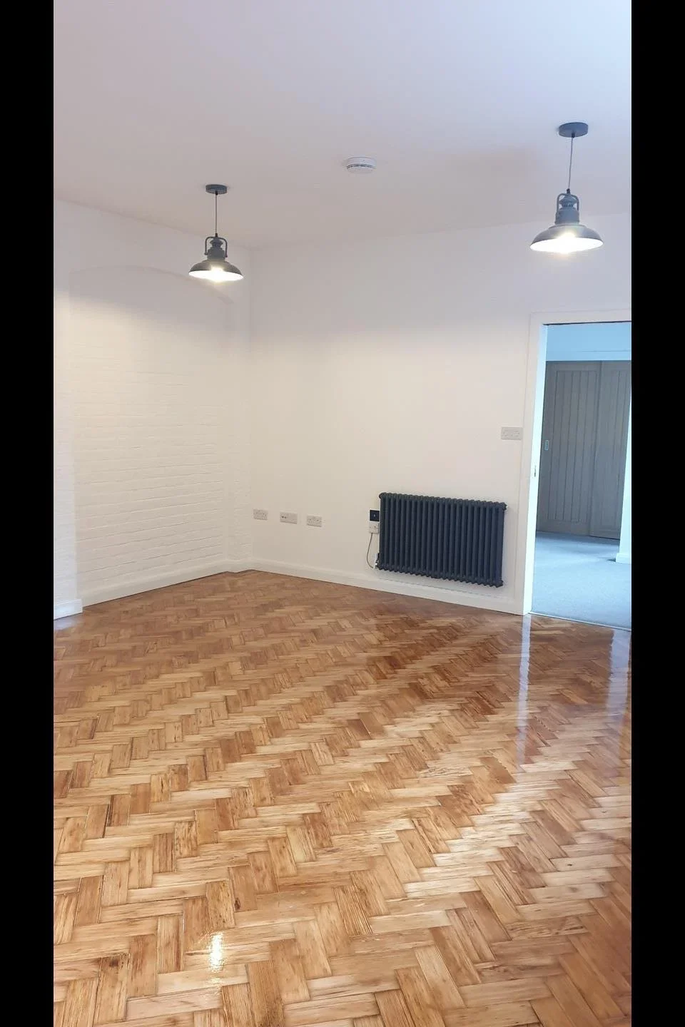 Flat Charman Road in Reigate and Banstead