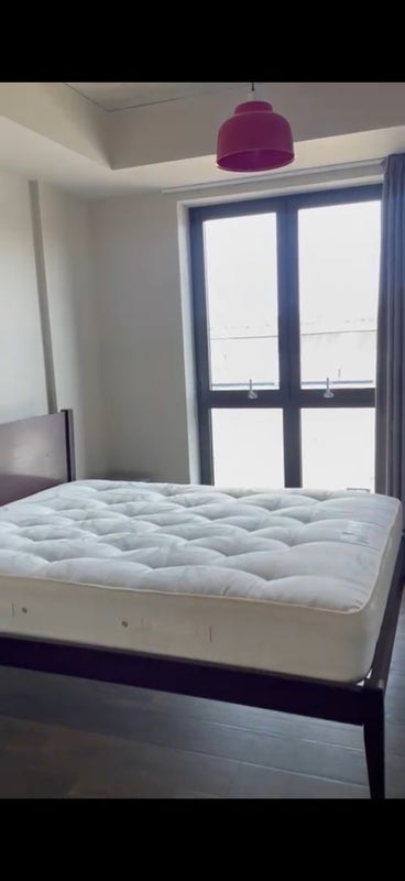 Room Atlantic Crescent in Greater London