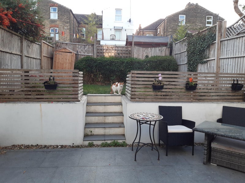 Room Selsdon Road in Greater London