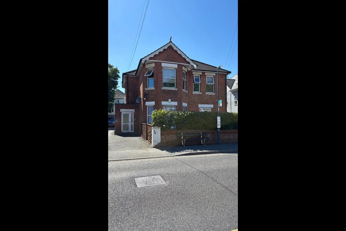 Flat Alumhurst Road in Bournemouth