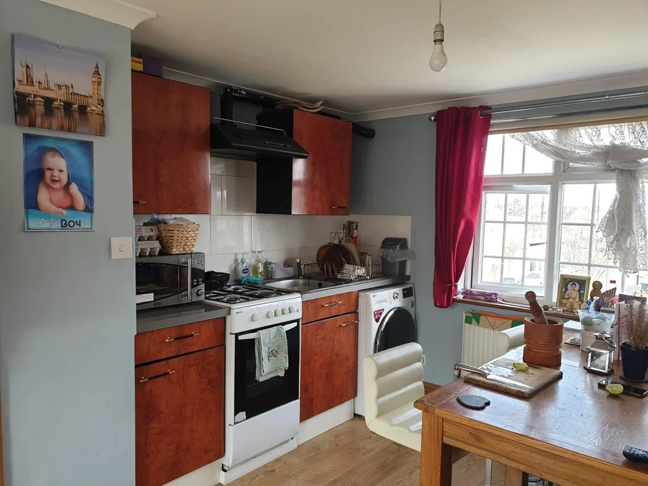 Flat Cardington Square in Greater London