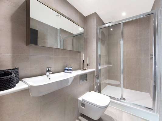 Flat Emily Jackson Close in Sevenoaks