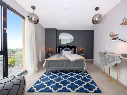Flat Emily Jackson Close in Sevenoaks