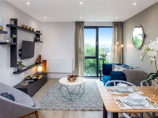 Flat Emily Jackson Close in Sevenoaks
