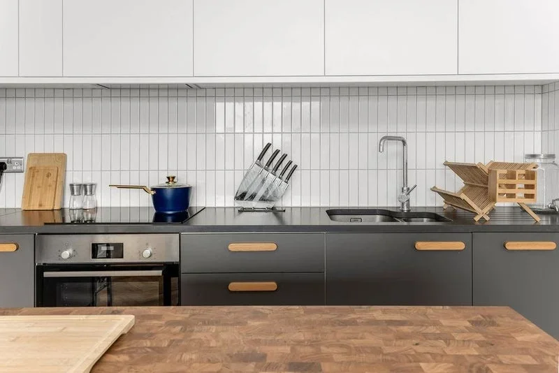 Flat Tamworth Road in Greater London