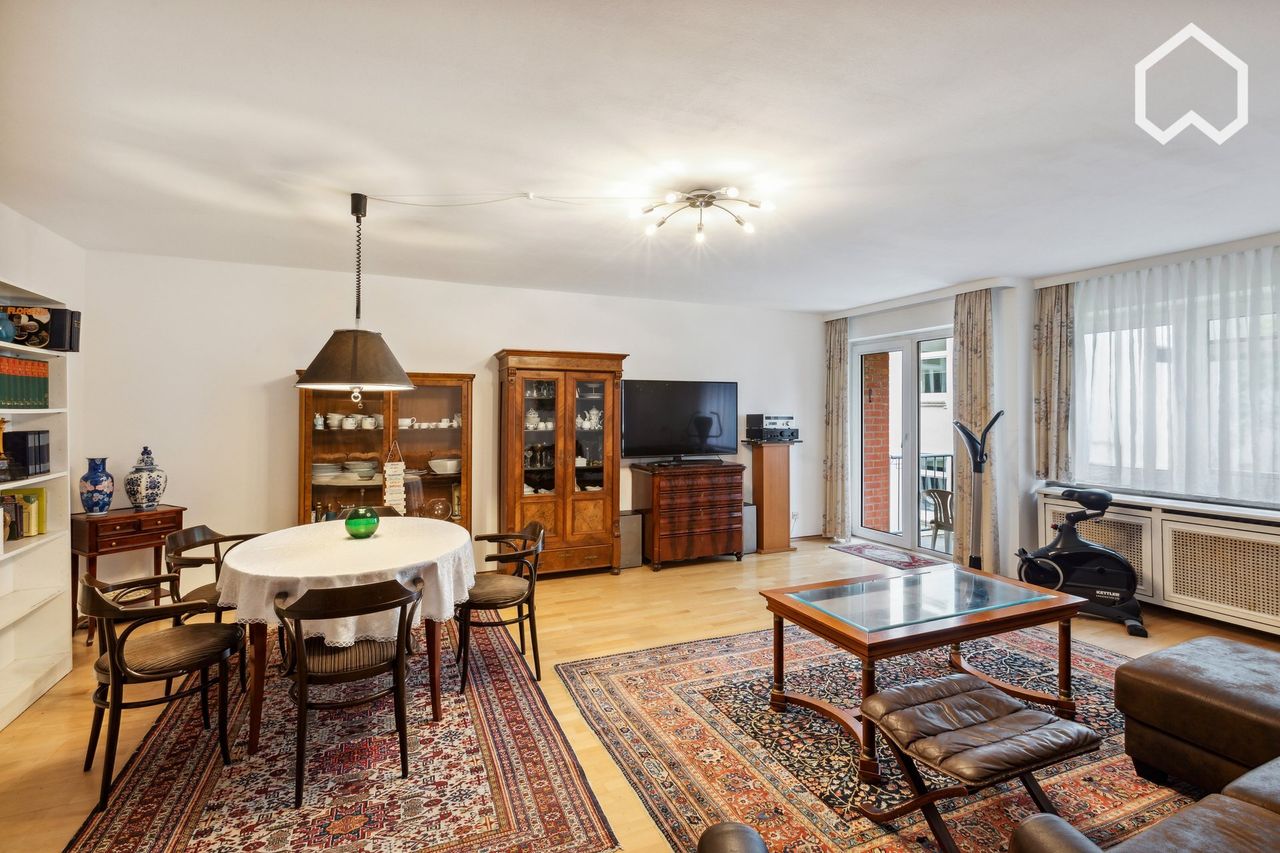 Wohnung Geschwister-Scholl-Straße in Hamburg