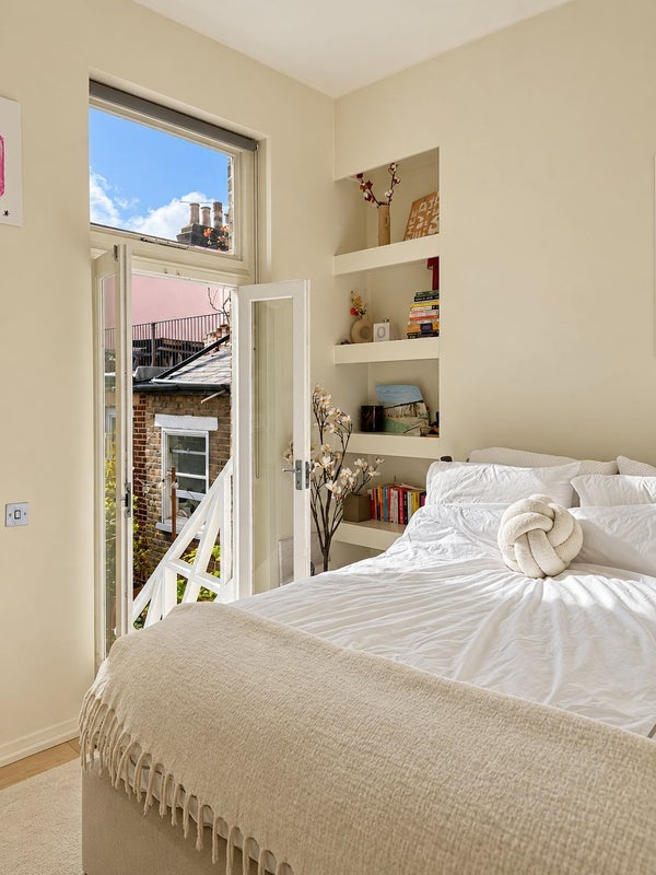 Flat New King's Road in Greater London
