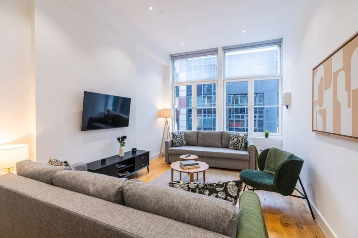Flat Farringdon Road in Greater London