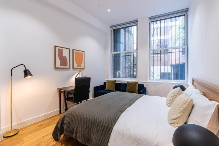 Flat Farringdon Road in Greater London