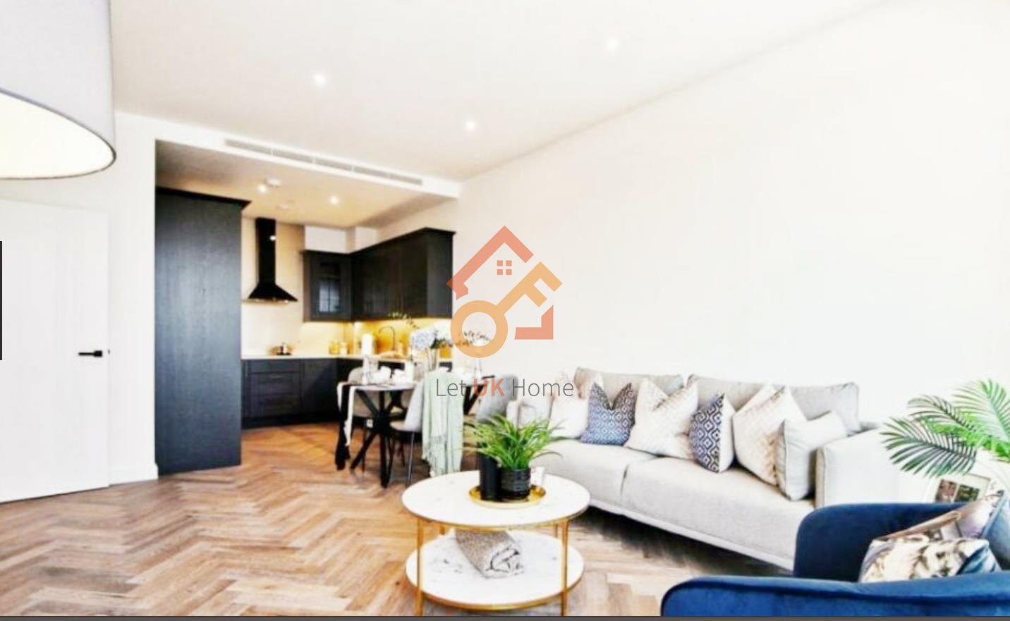 Flat Merino Gardens in Greater London