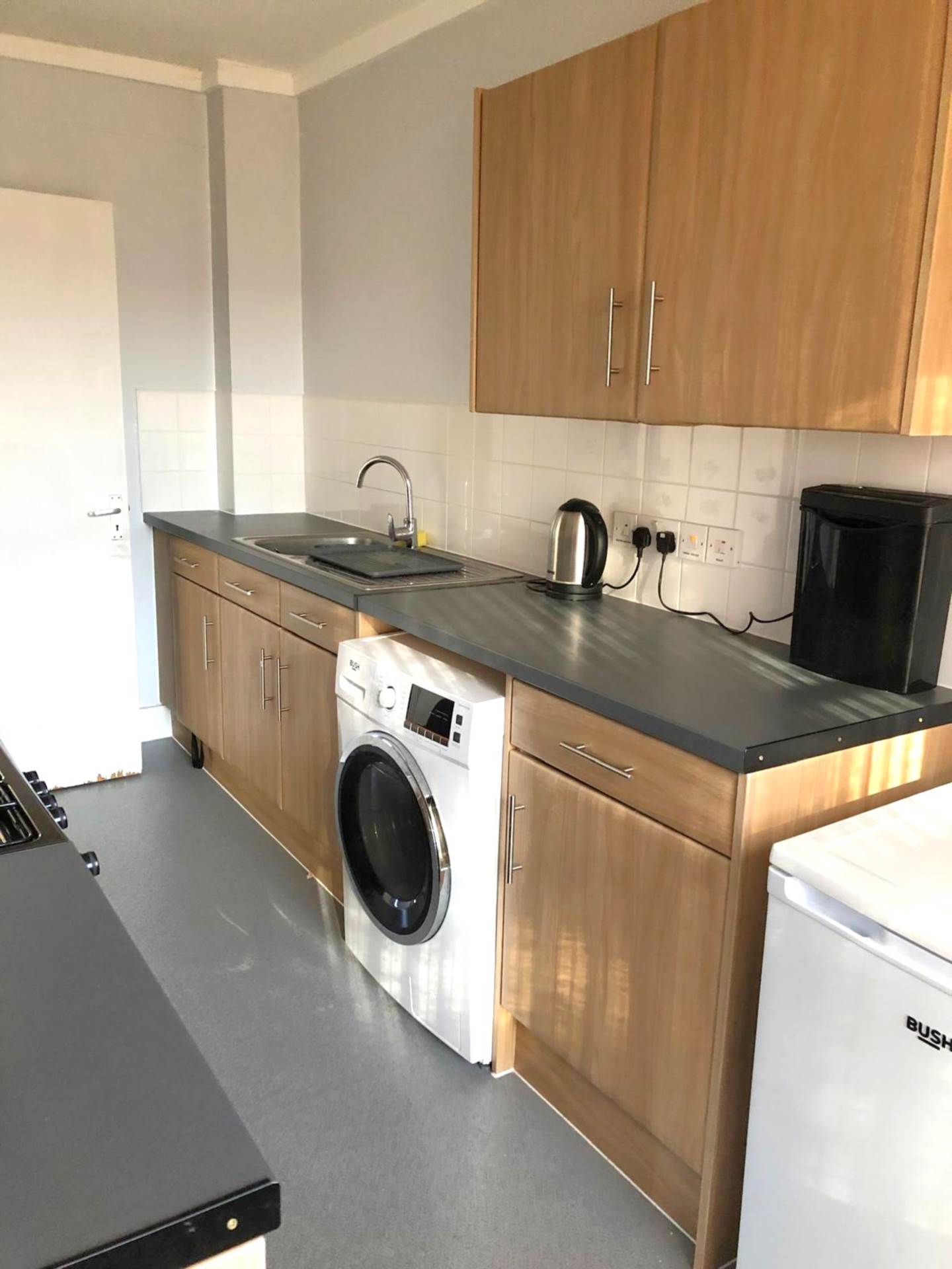 Flat Askew Road in Greater London