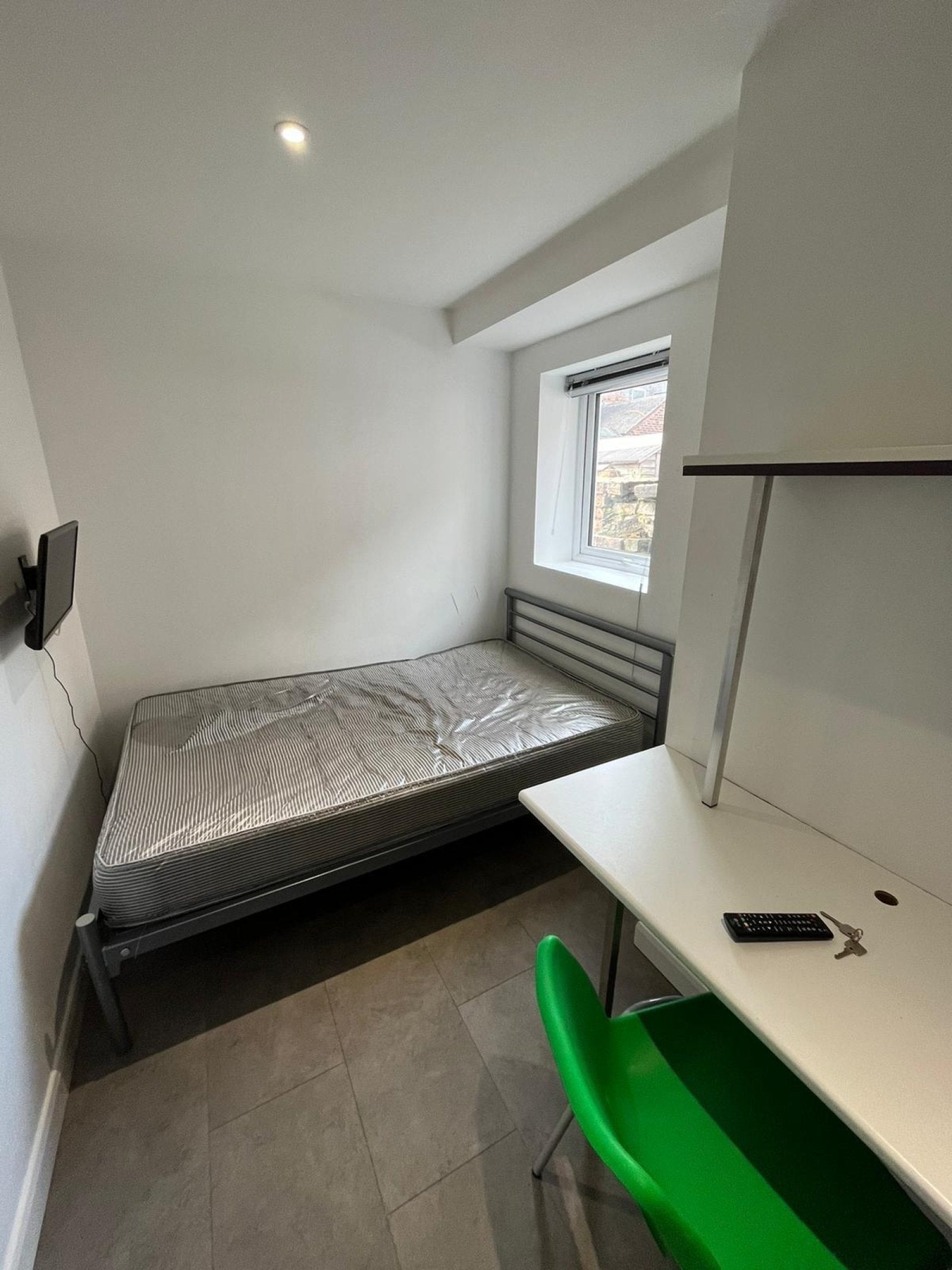 Room Conway Street in Stoke-on-Trent