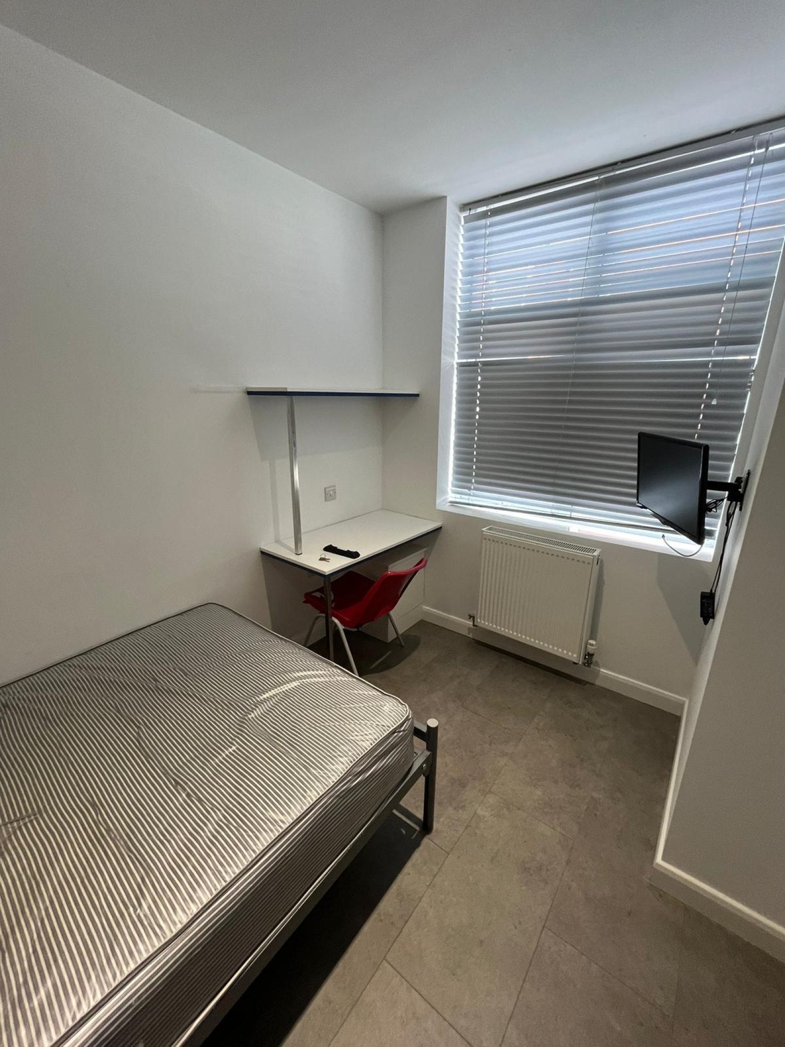 Room Conway Street in Stoke-on-Trent