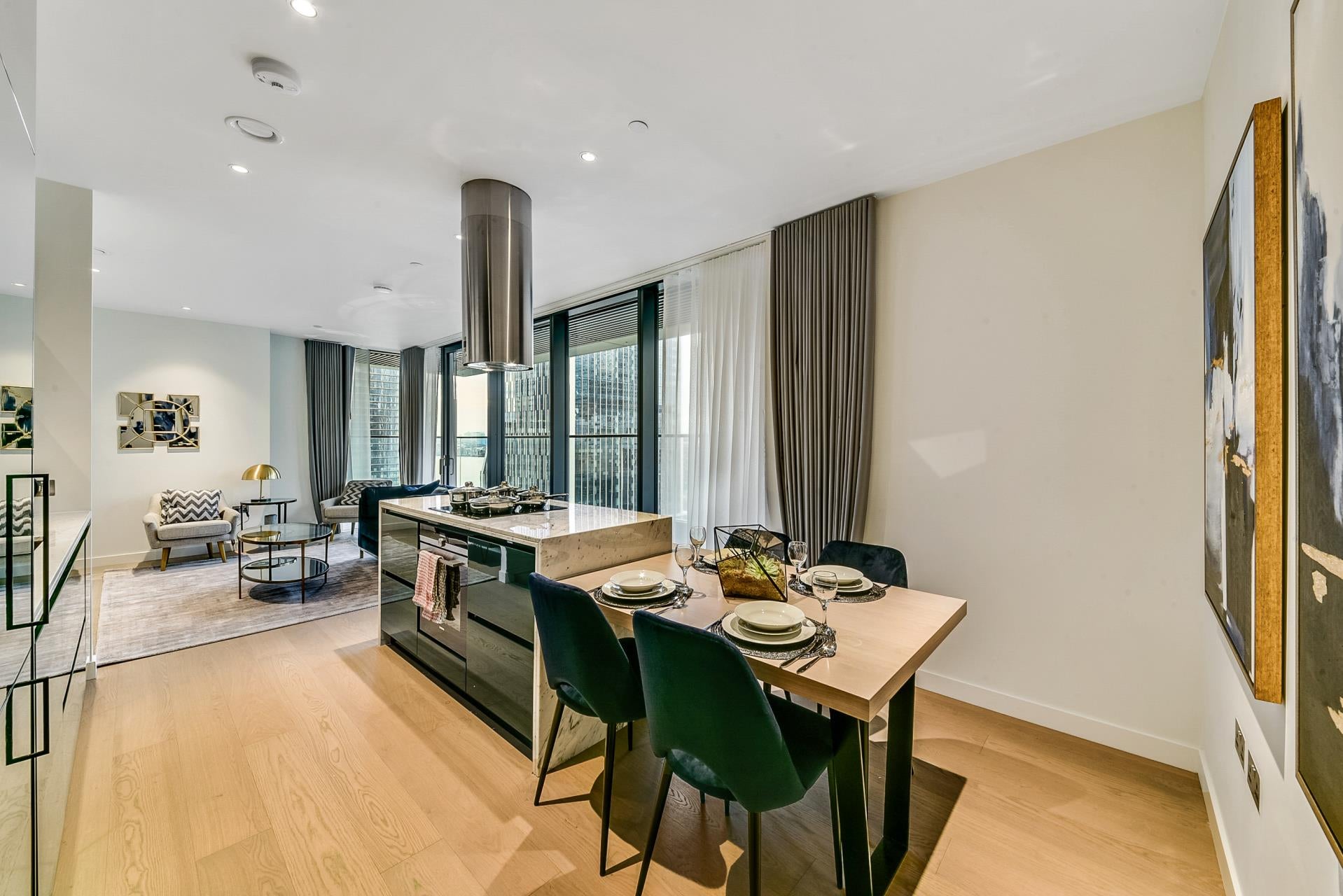 Flat Burdett Road in Greater London