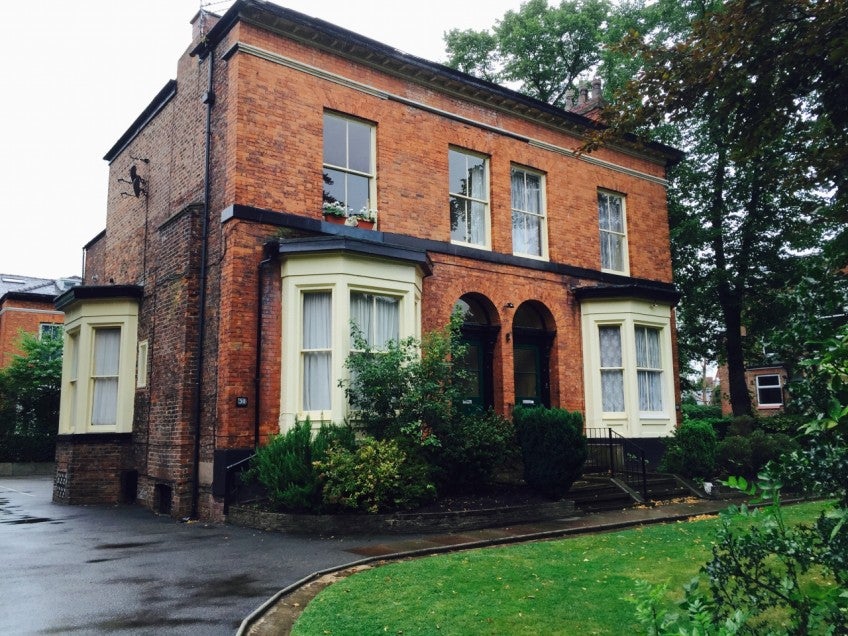 Flat Northenden Road in Trafford
