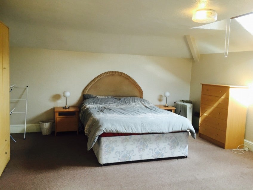Flat Northenden Road in Trafford