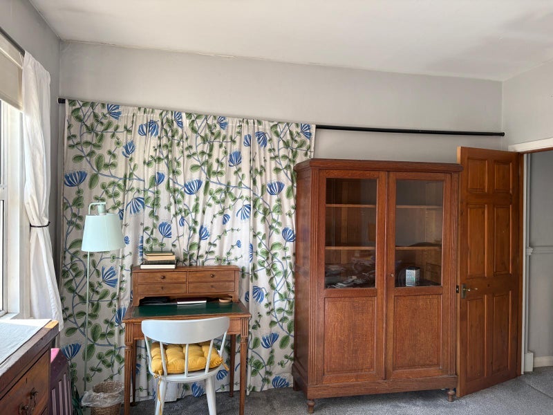 Room Latchmere Road in Greater London