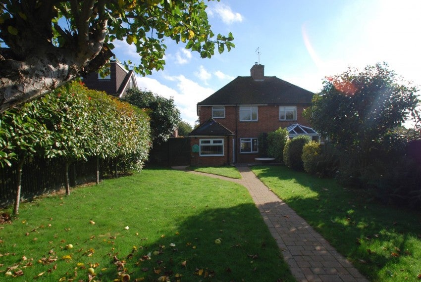 House Roman Way in Bourne End