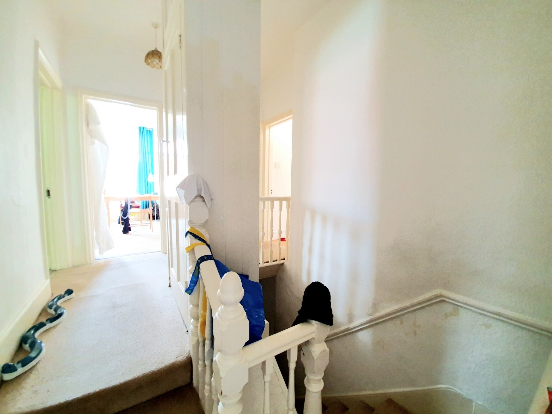 Flat Sylvan Avenue in Greater London