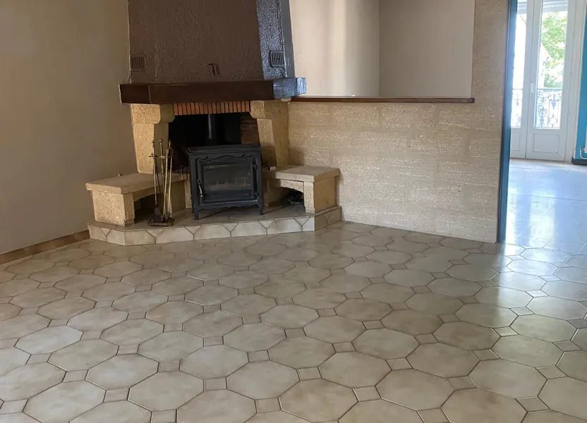 Appartement Rue du Docteur Richard à Bessèges