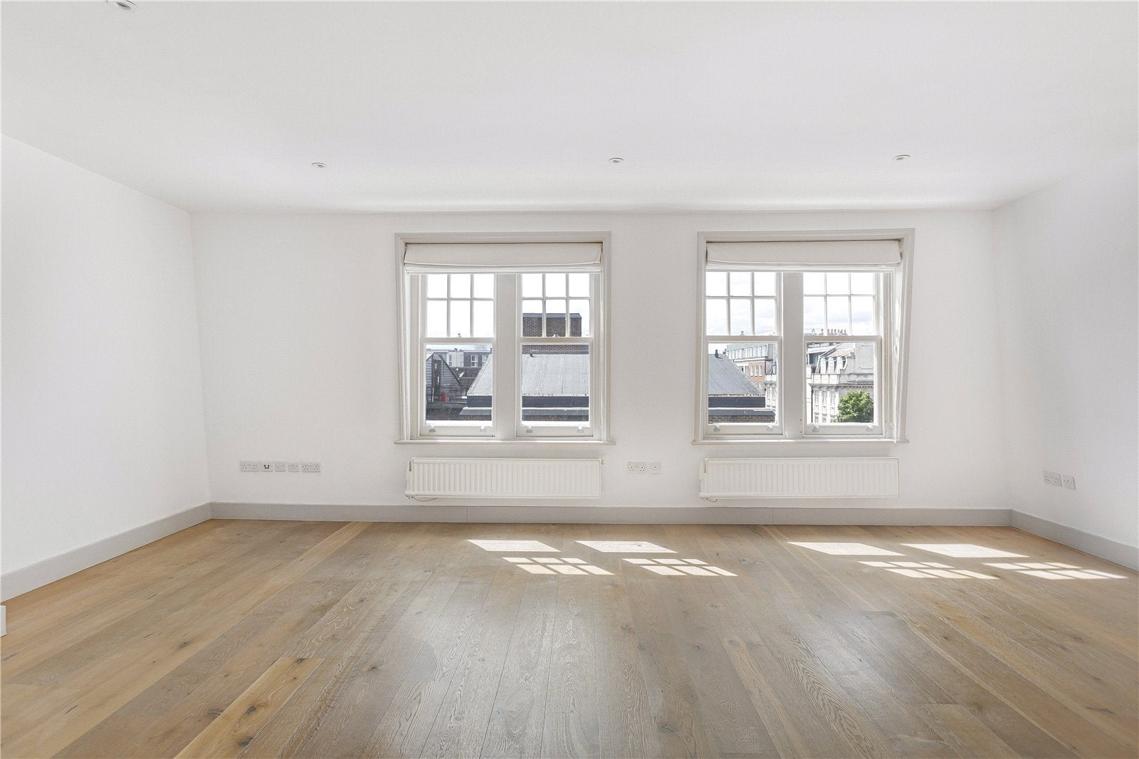 Flat Chandos Street in City of Westminster