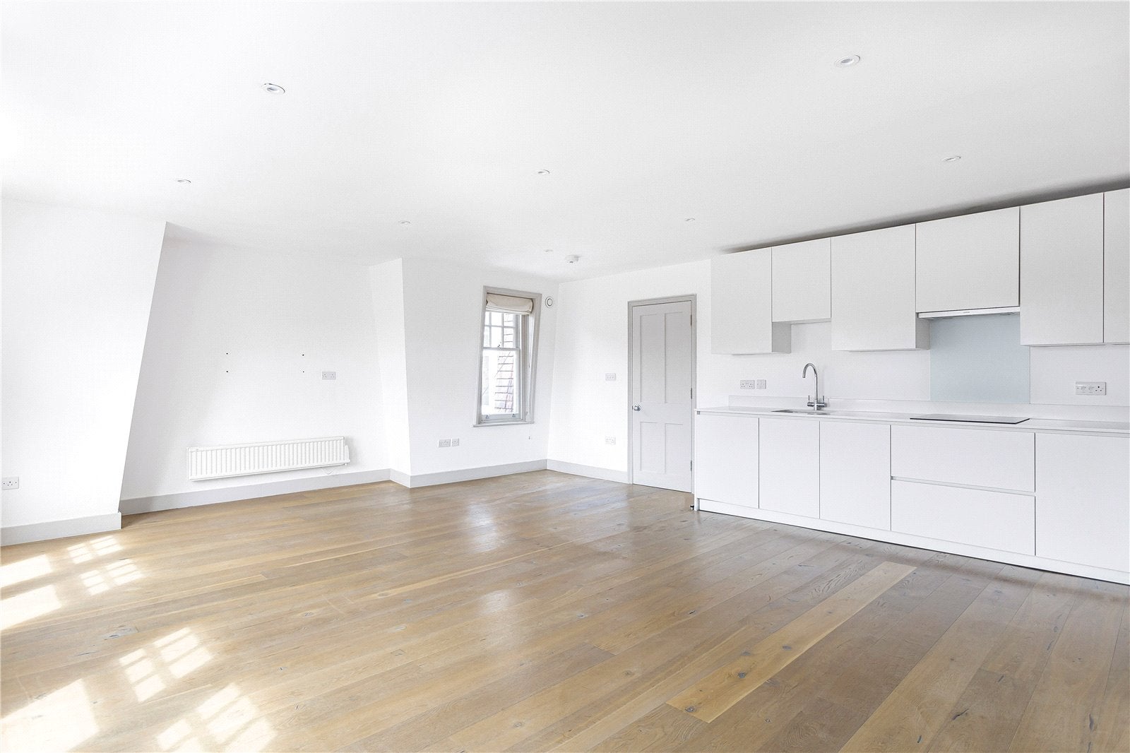 Flat Chandos Street in City of Westminster