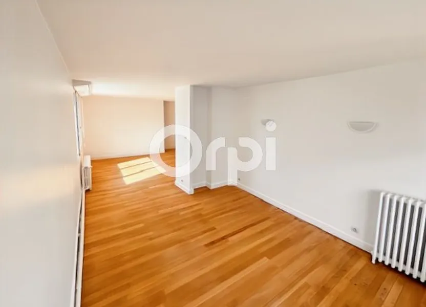 Flat Rue de Bomarsund in Boulogne-sur-Mer