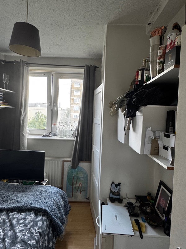 Room Canrobert Street in Greater London