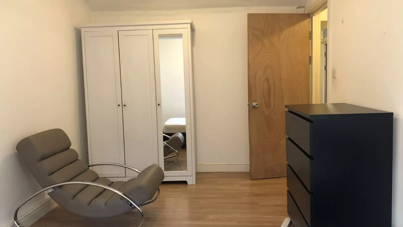 Flat Durward Street in Greater London