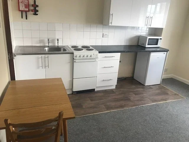Flat Grove Vale in Greater London