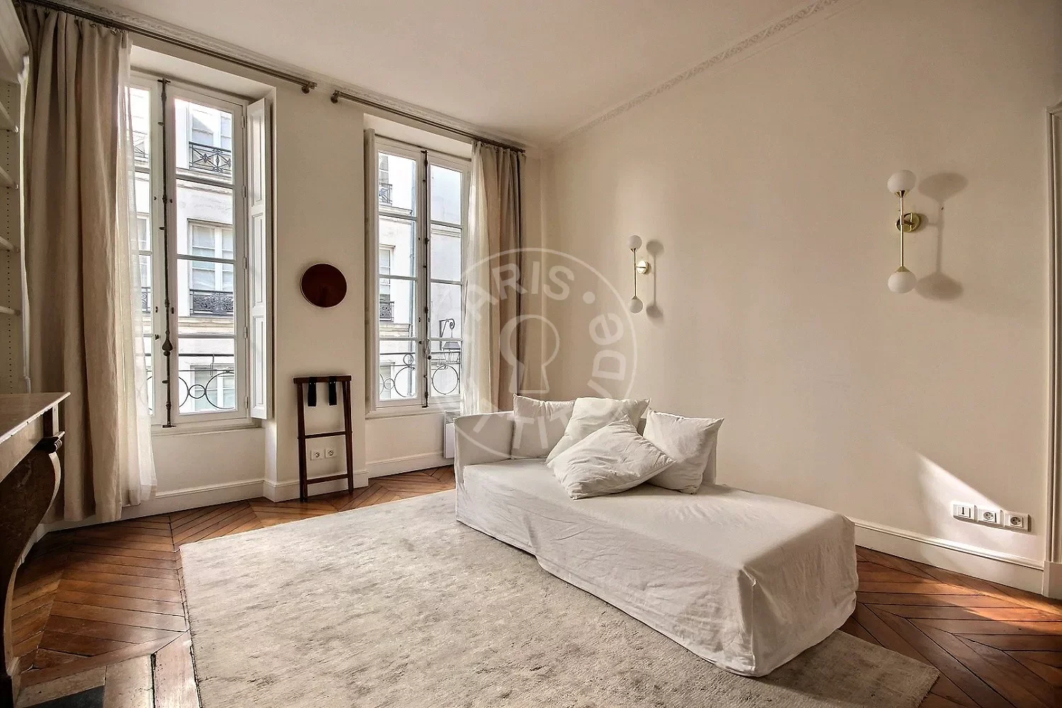 Appartement Rue de Beaune à Paris