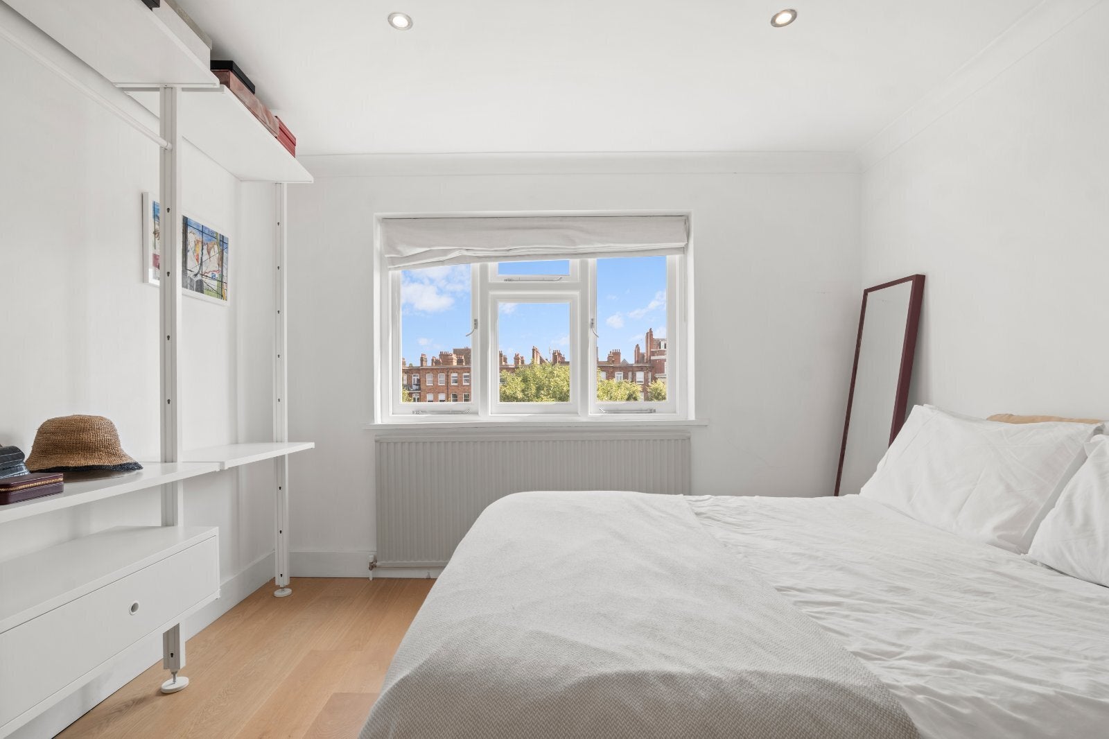 Flat Randolph Avenue in City of Westminster