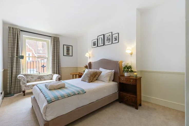 Flat Balfour Place in City of Westminster