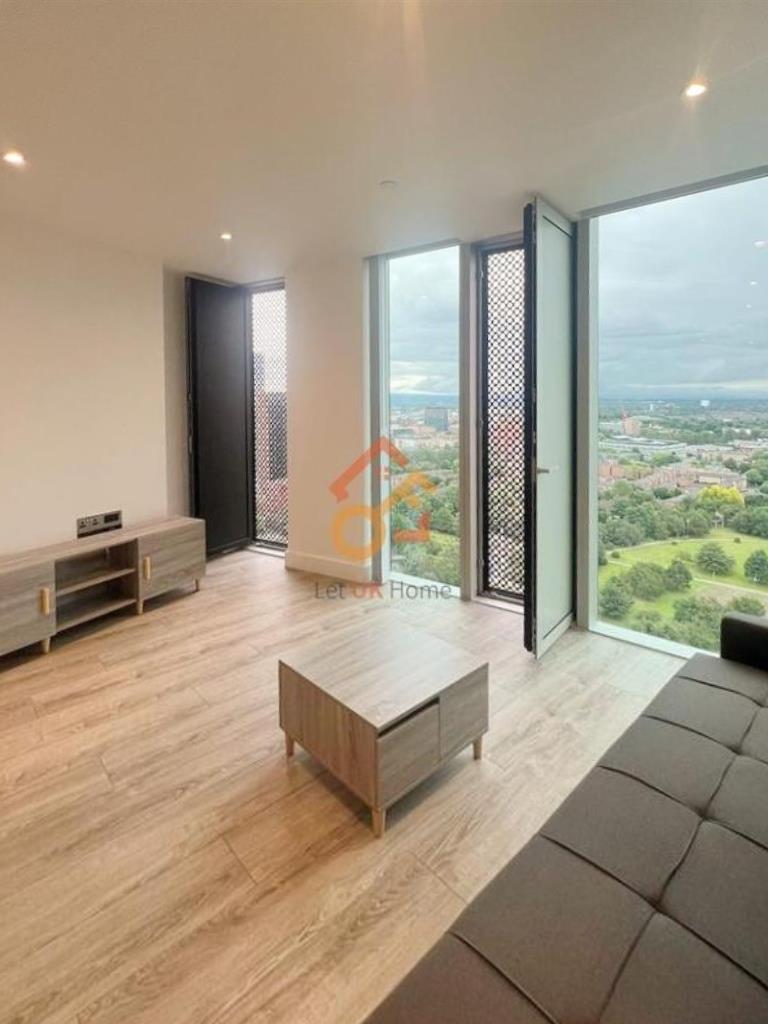 Flat Silvercroft Street in Manchester
