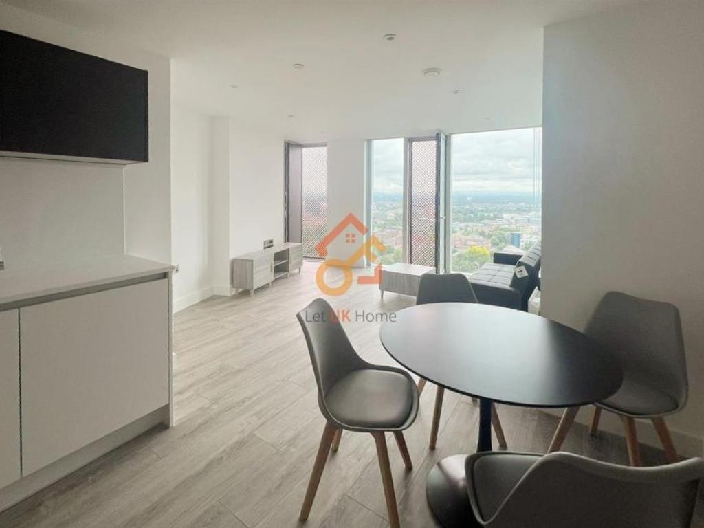 Flat Silvercroft Street in Manchester