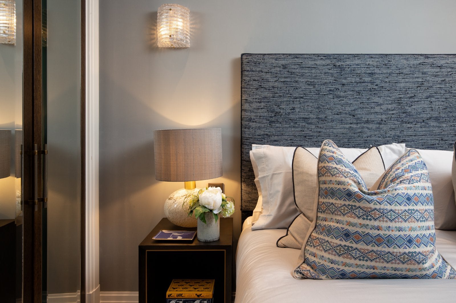 Flat Prince of Wales Terrace in Greater London