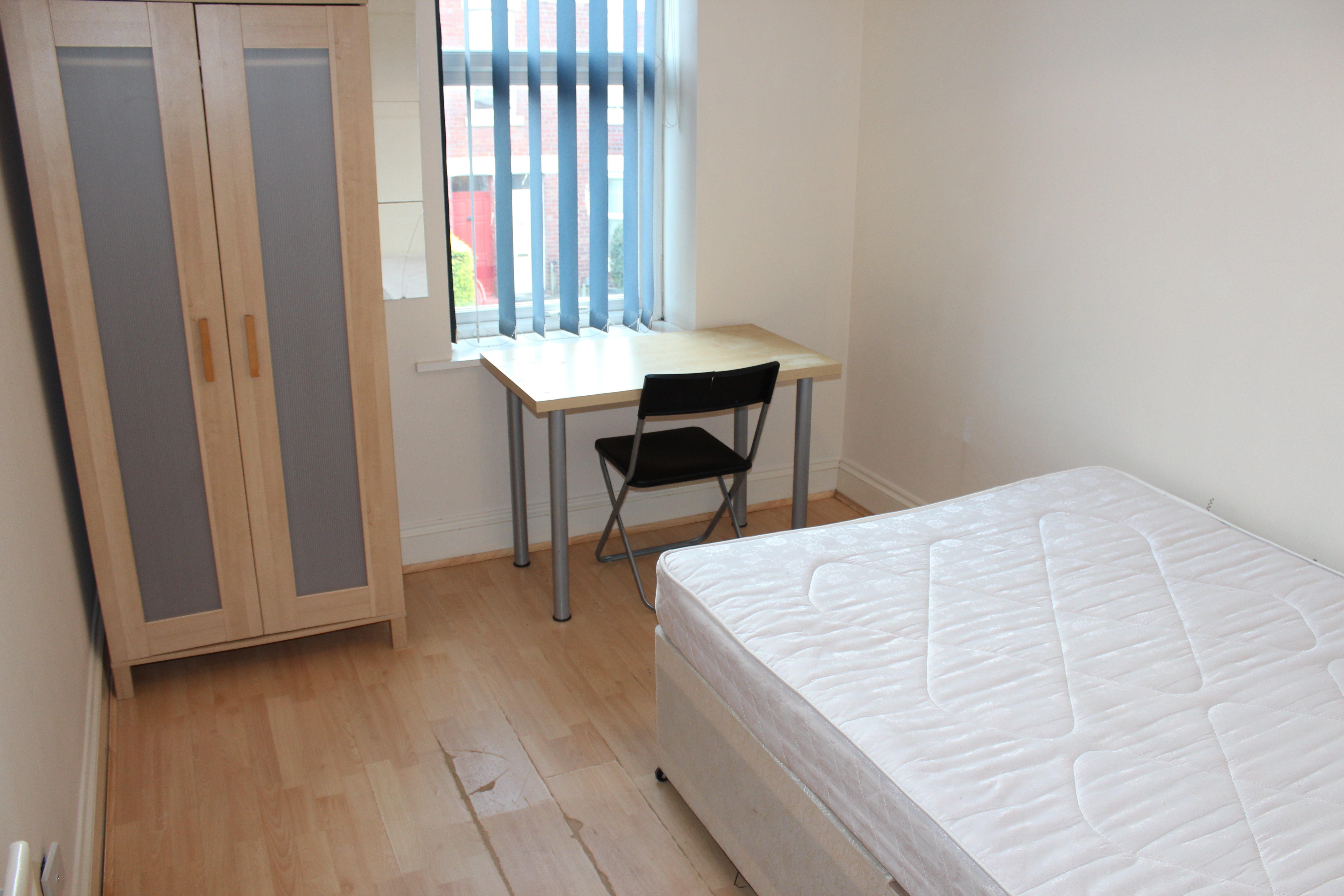 Room Addycombe Terrace in Newcastle upon Tyne