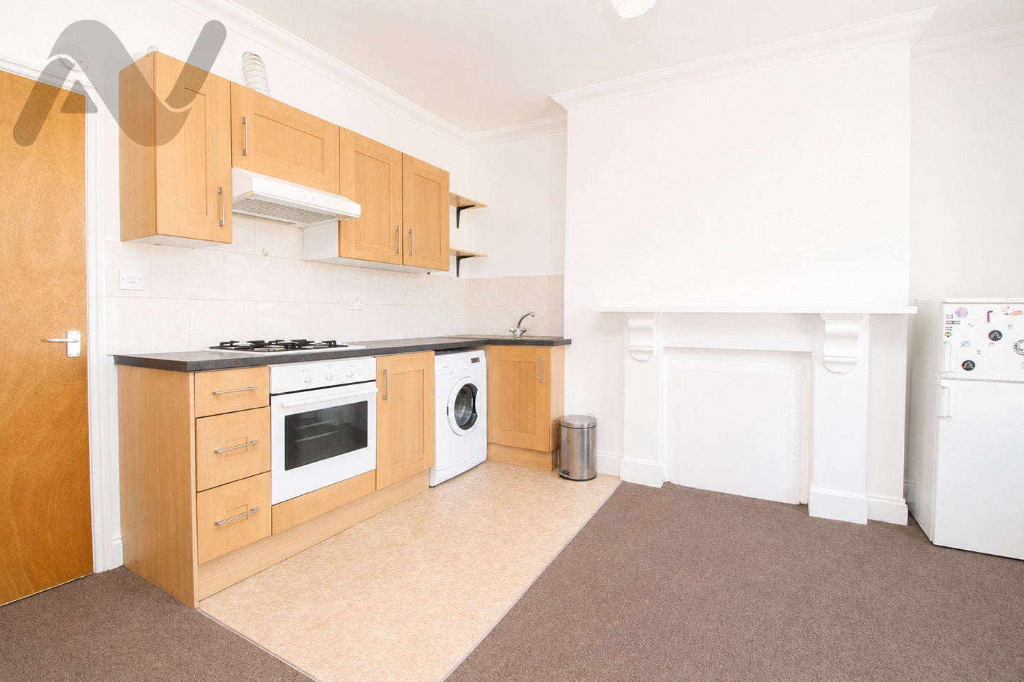 Flat Seven Sisters Road in Greater London