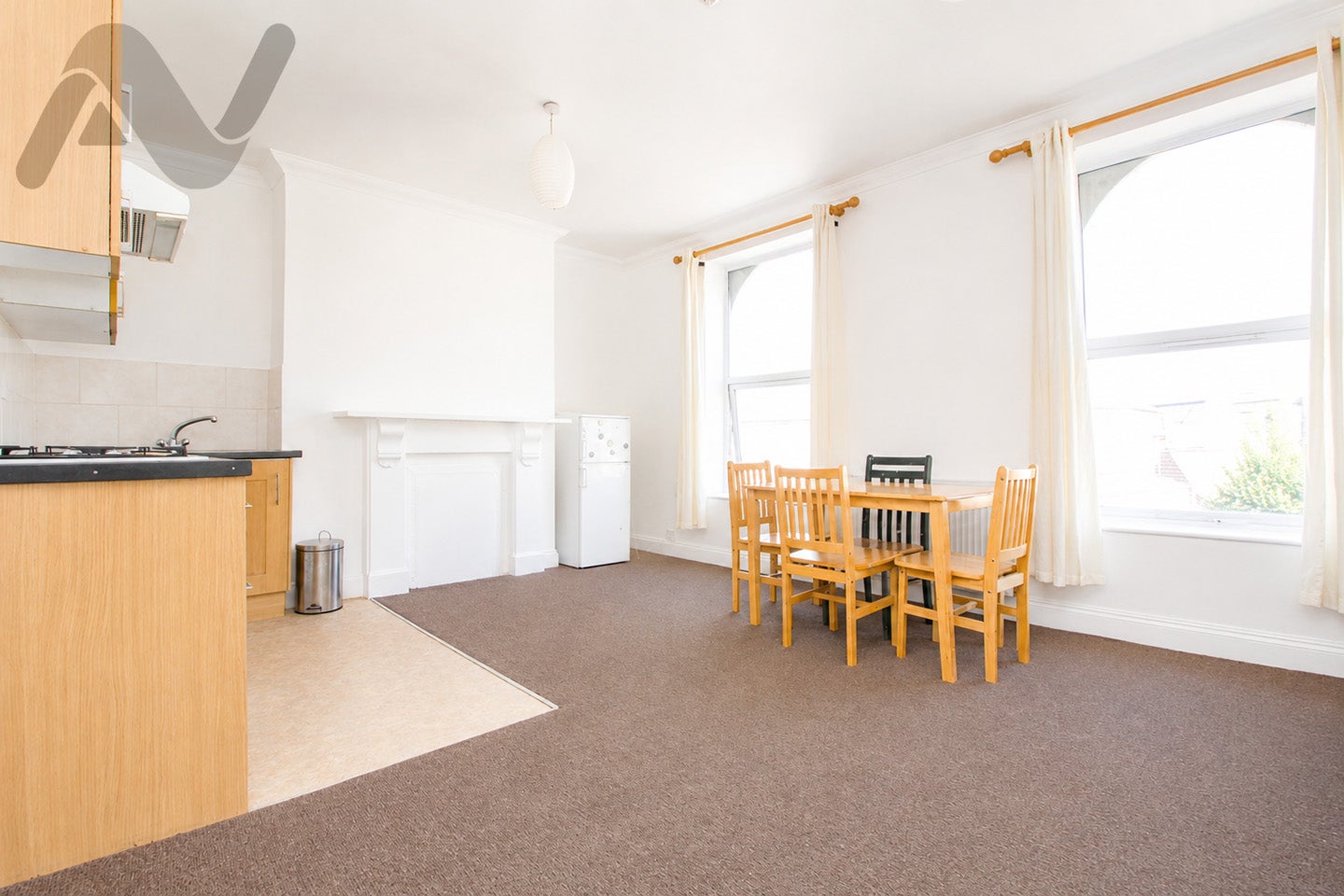 Flat Seven Sisters Road in Greater London