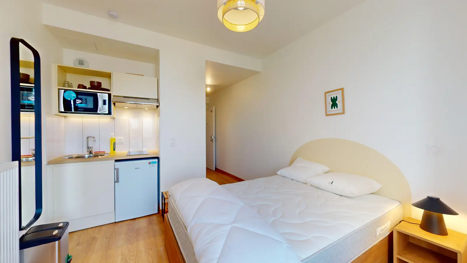 Room Place de la Pergola in Cergy