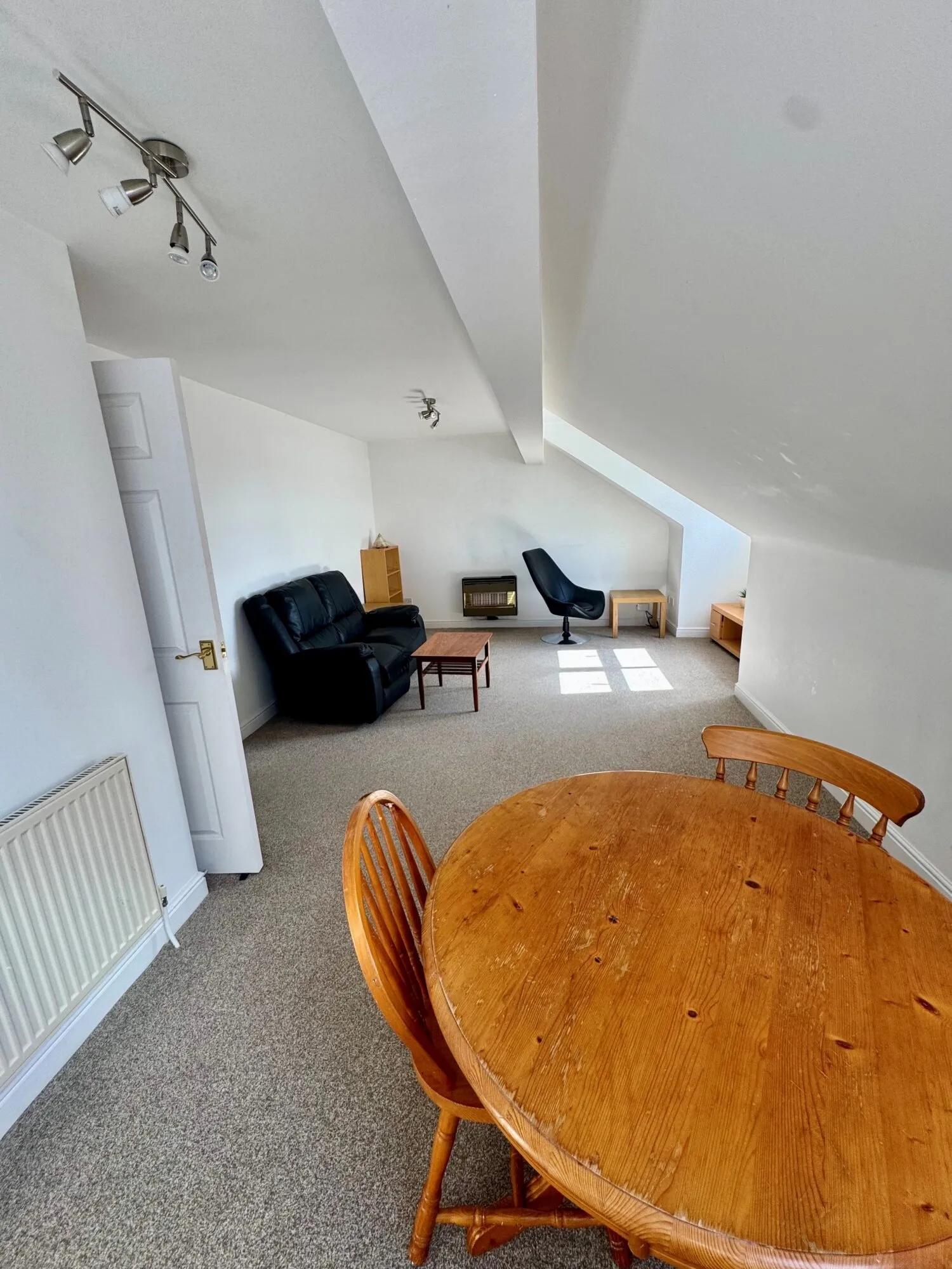 Flat Kenwood Park Road in Sheffield