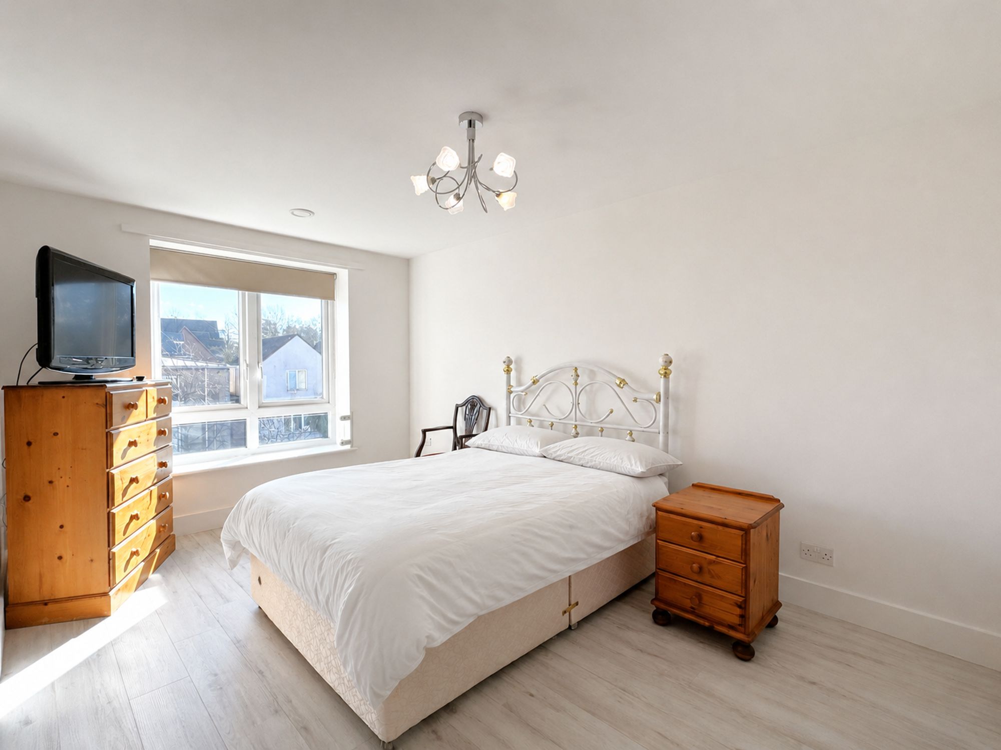 Flat Sidmouth Road in Greater London