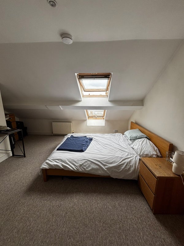 Flat Brayburne Avenue in Greater London