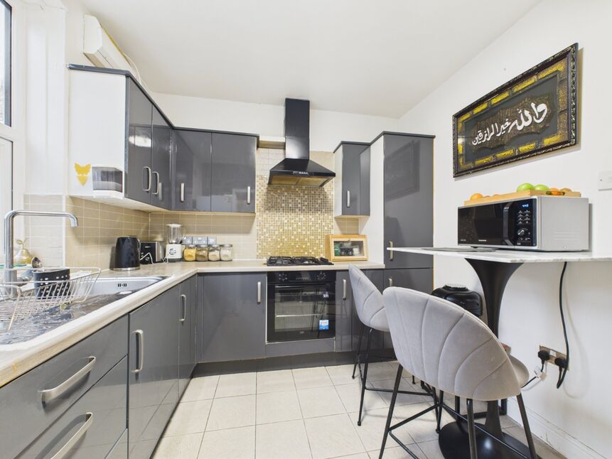 Flat Bellhouse Road in Sheffield
