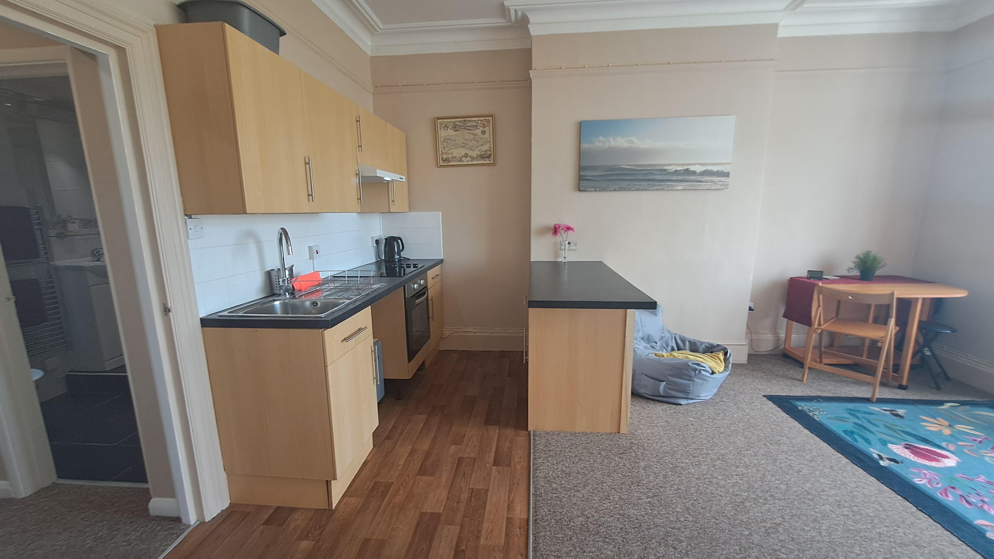 Flat South Terrace in Arun