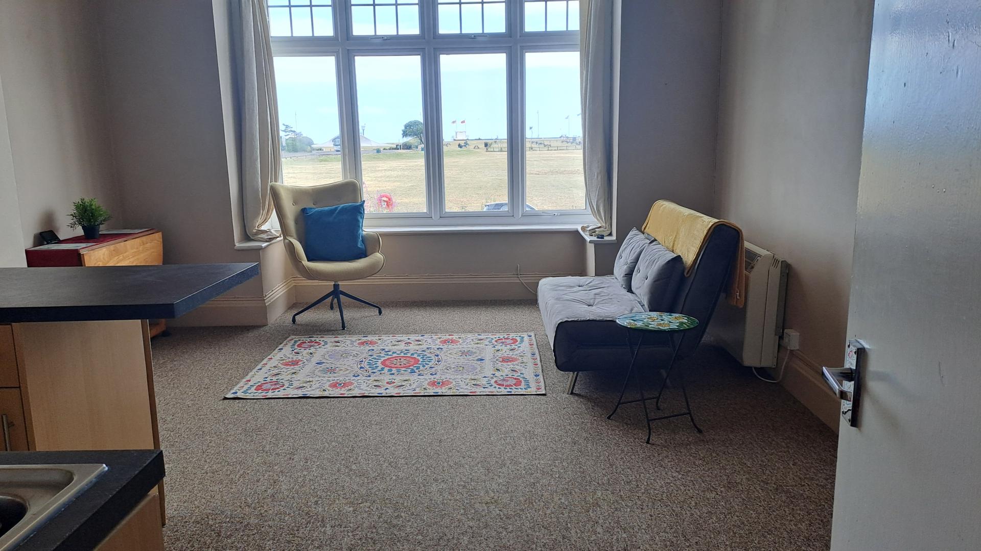 Flat South Terrace in Arun