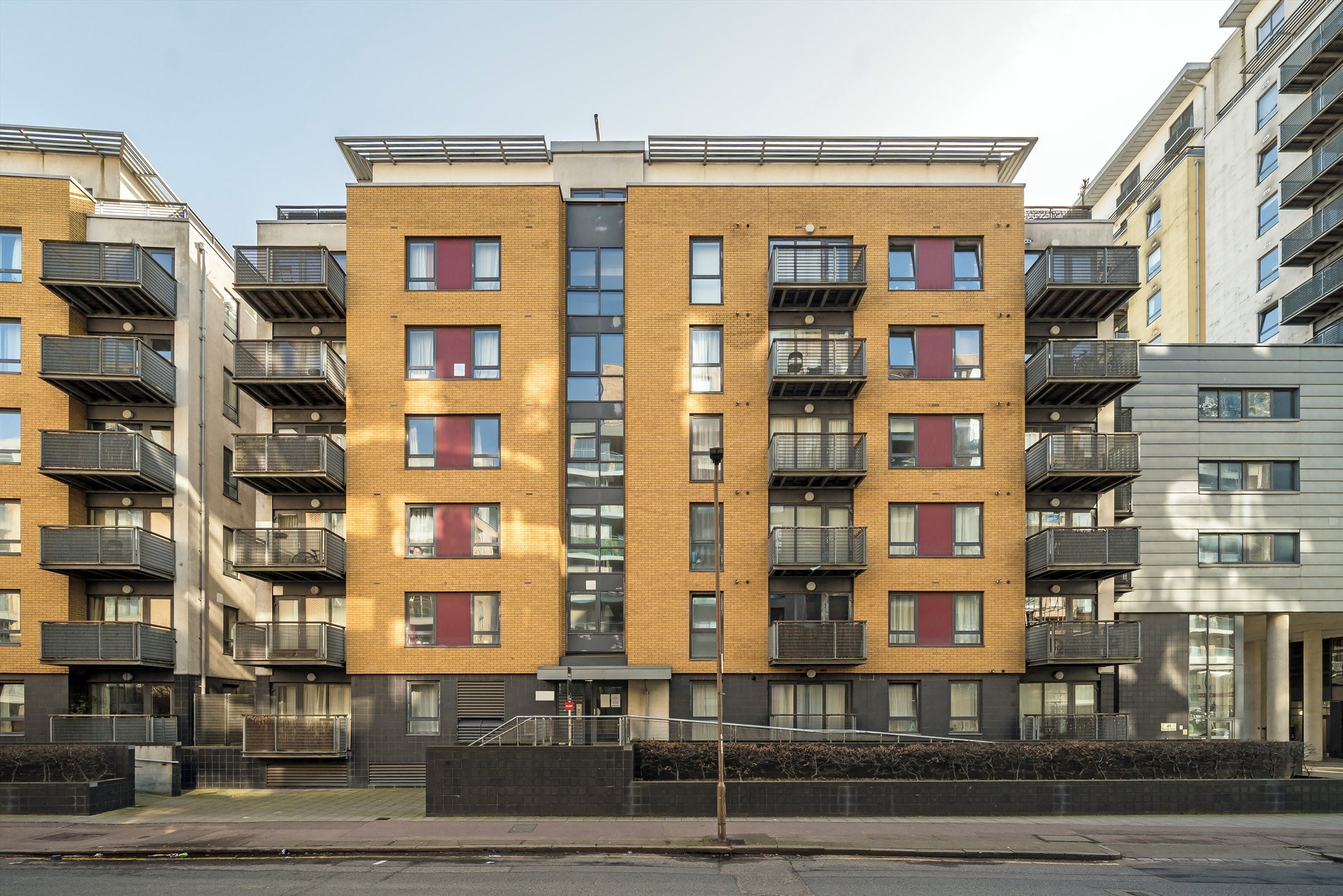 Flat Norman Road in Greater London