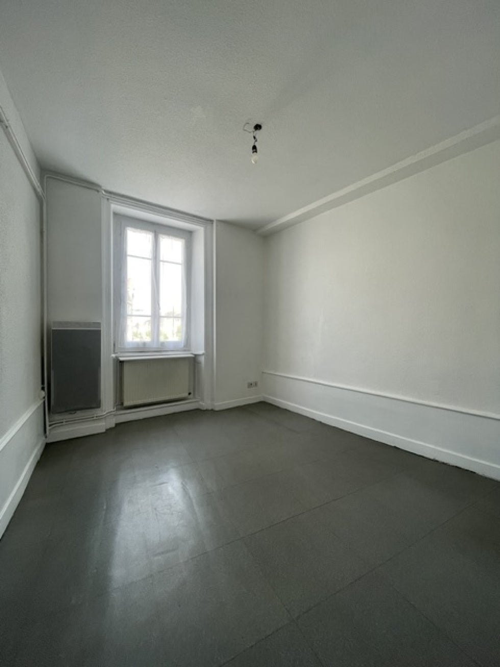 Appartement Place de la République à Saint-Bonnet-le-Château