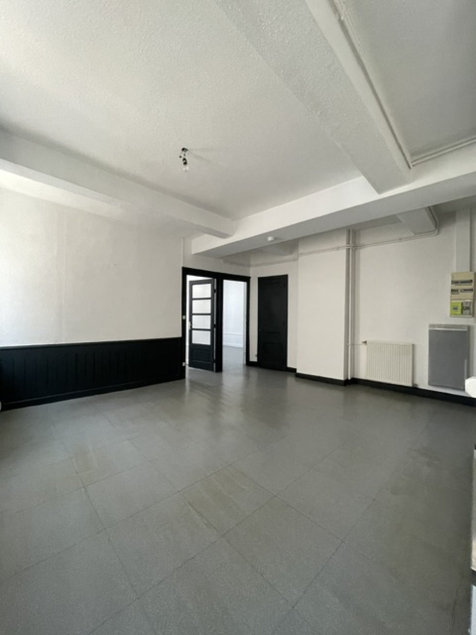 Appartement Place de la République à Saint-Bonnet-le-Château